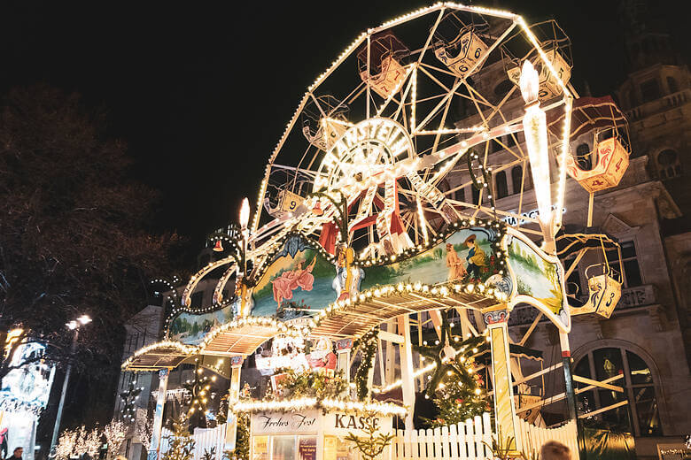 Riesenrad auf dem Bremer Weihnachtsmarkt 