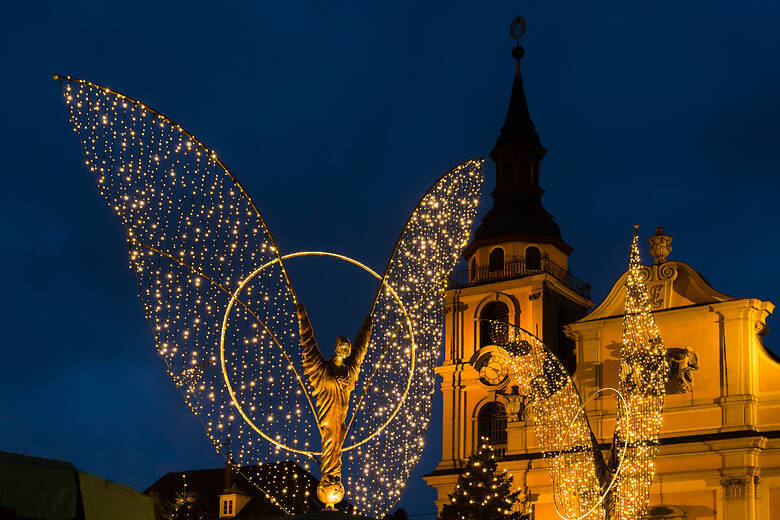 Engel-Deko auf dem Weihnachtsmarkt in Ludwigsburg