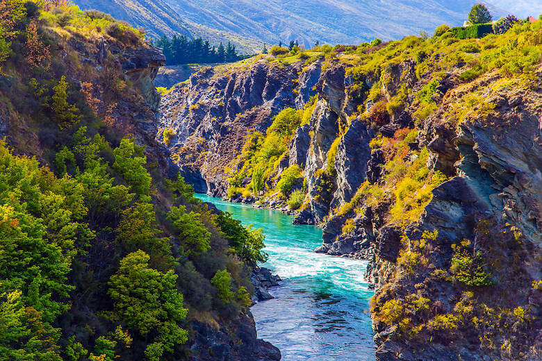 Bekannter Herr-der-Ringe-Drehort am Fluss in Neuseeland 