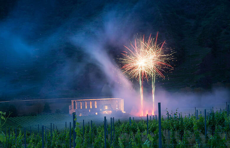 Feuerwerk bei Bremm an der Mosel 