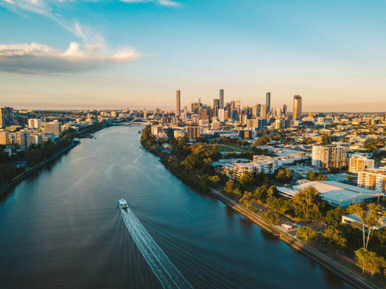 Sonnenuntegang über der Innenstadt von Brisbane