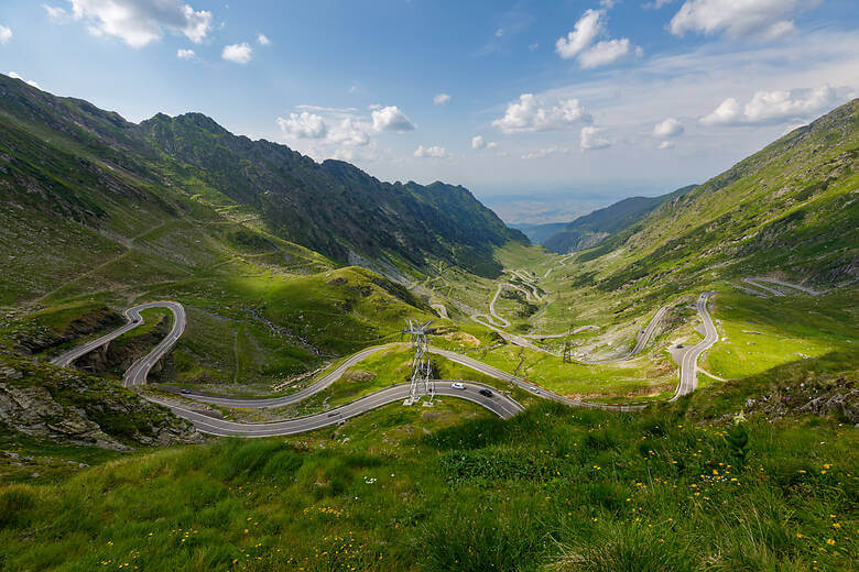 Blick von der Panoramastraße Transfăgărășan auf die Alpenlandschaft