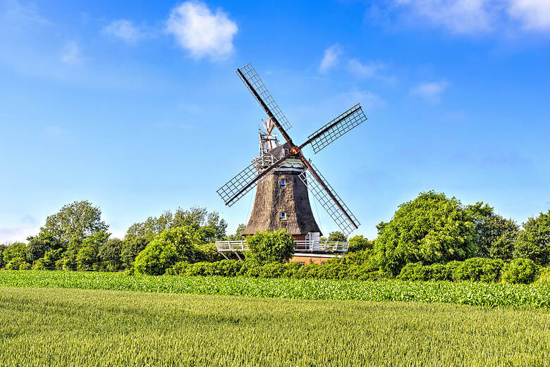 Windmühle an der Nordsee in Föhr